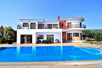 5 bedroom villa with private pool located at coral bay Paphos