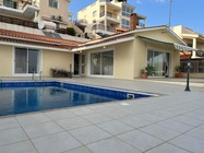 Featuring a terrace, Peyia Palm Villa has accommodations in Paphos with free WiFi and pool views.