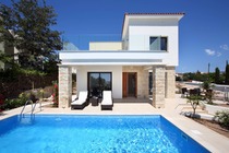 Luxury 3 bedroom beach villa with private pool lacated in Chlorakas Paphos Cyprus